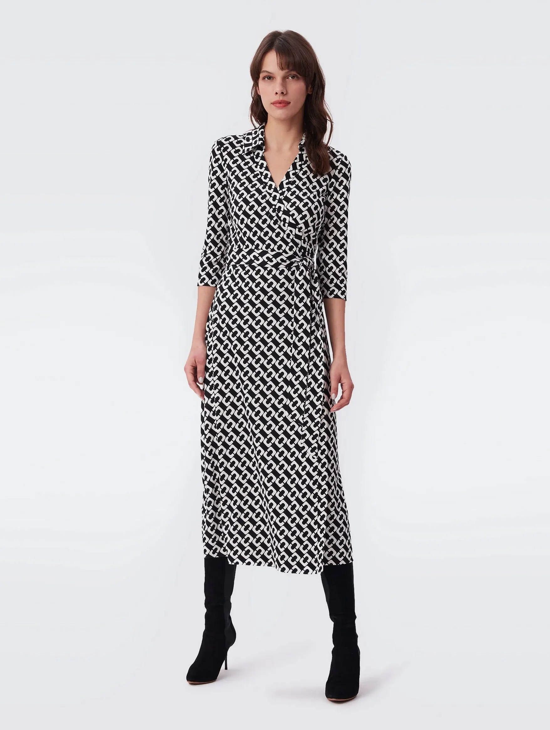 Abigail Wrap Dress in Chain Link