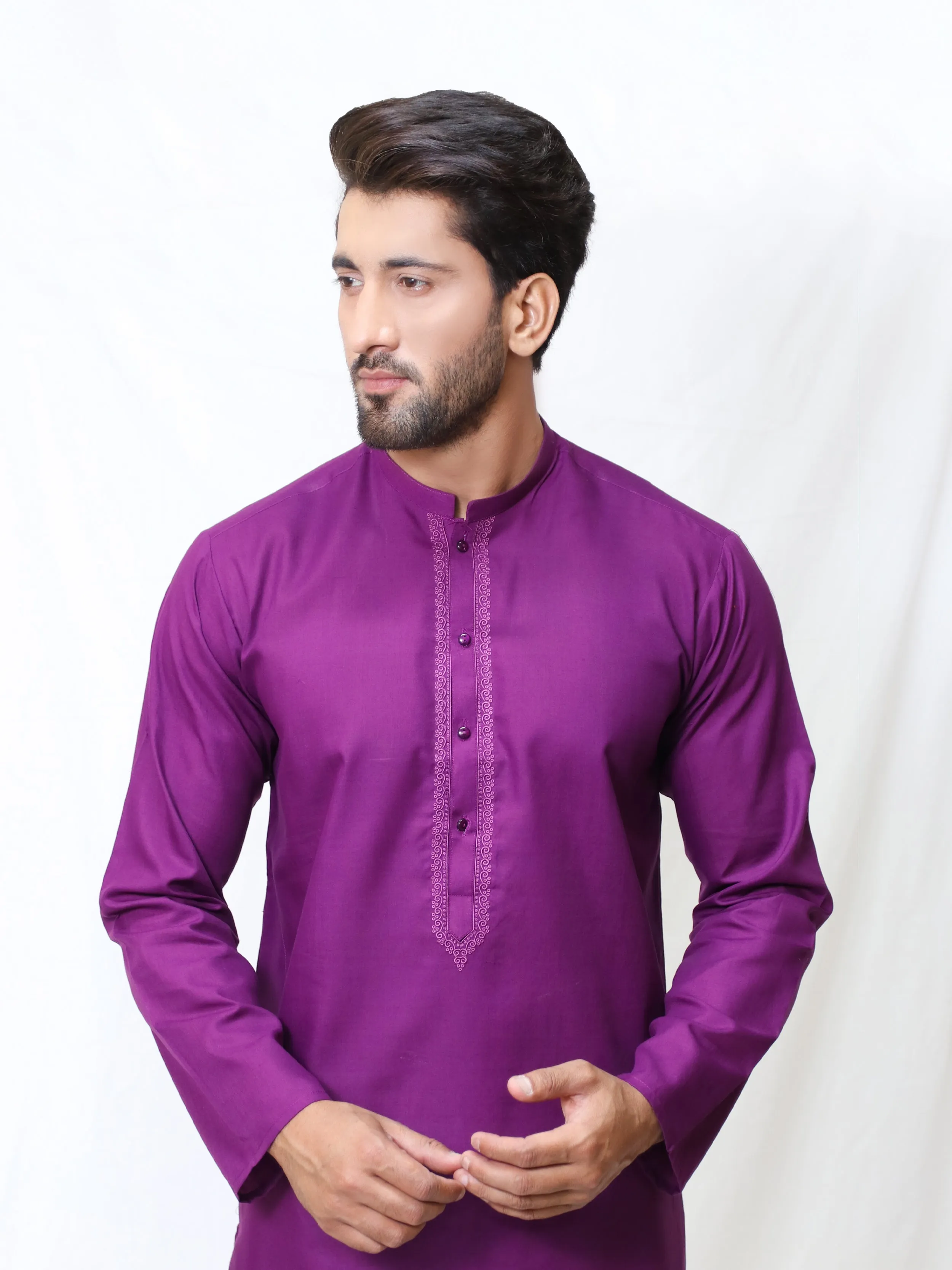 AM Men's Festive Embroidery Kurta Purple