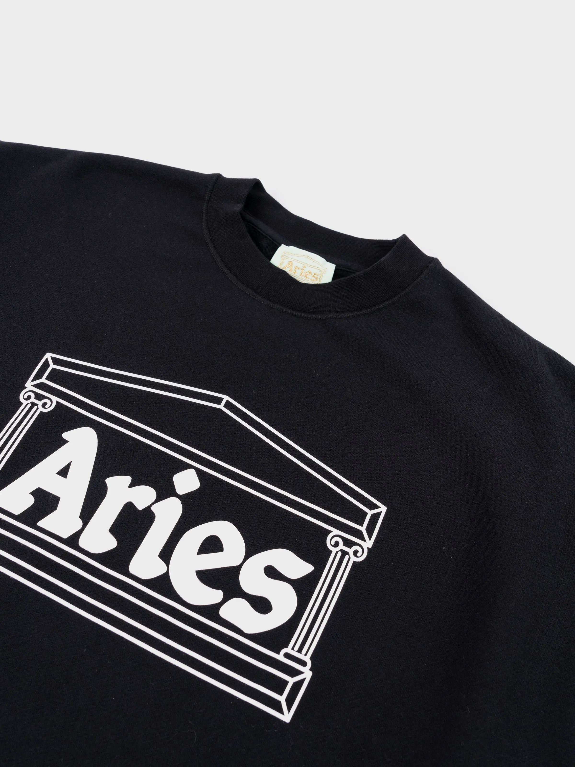 Aries Temple Sweat - Black