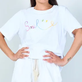 Basic T-shirt with "smile" text and smiley face wholesale