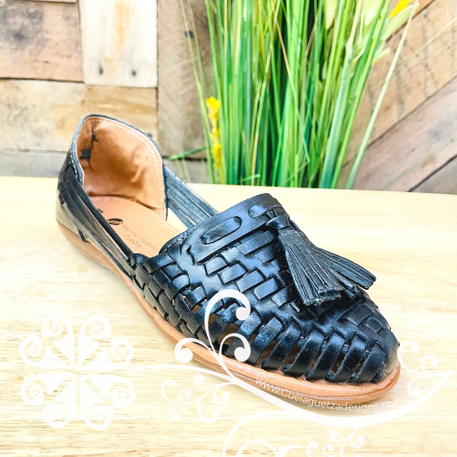 Black Tassels Flat Shoes - Huarache Piel