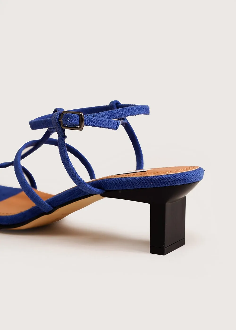 Blau Gene Sandals