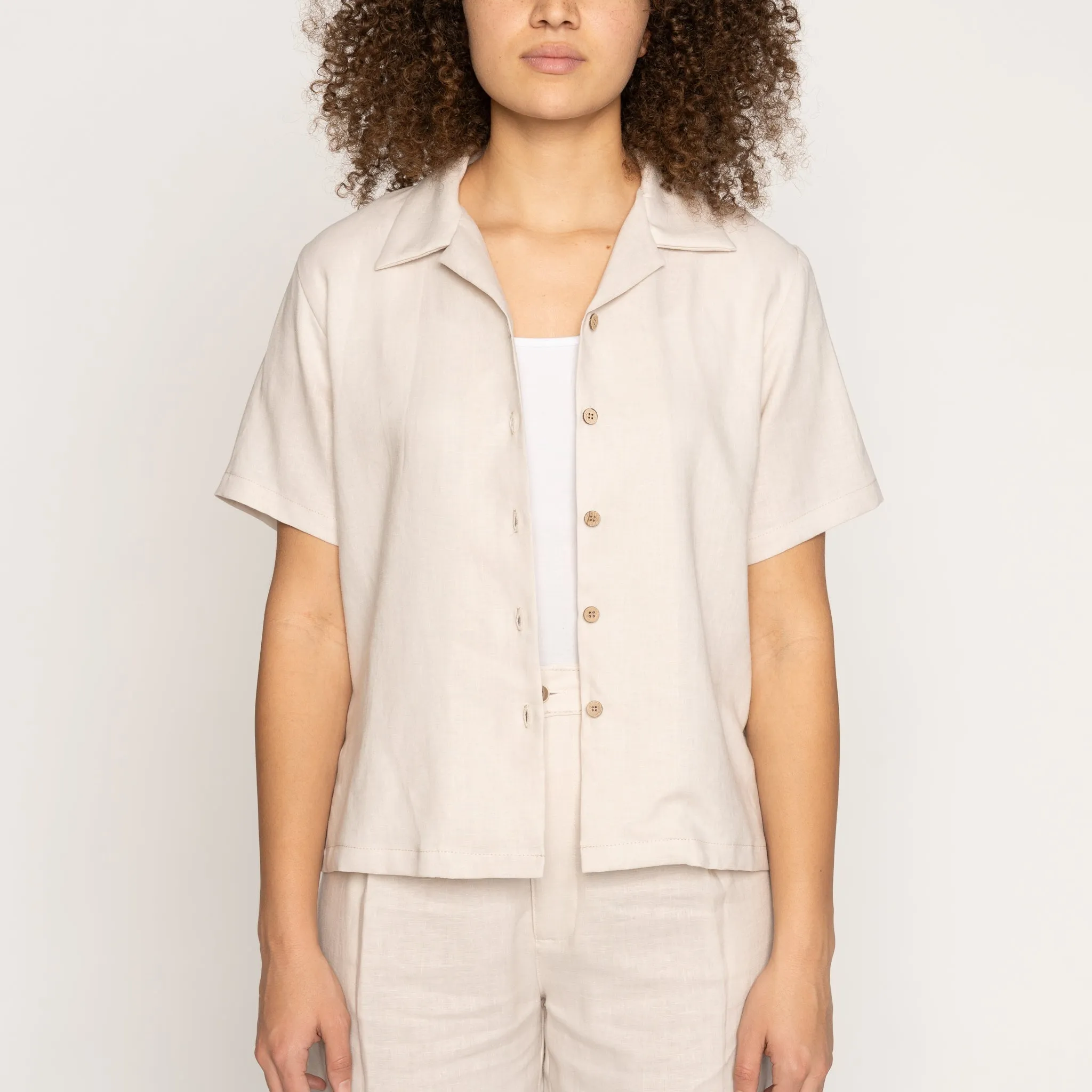 Camp Collar Shirt - French Linen Fine Canvas - Ecru