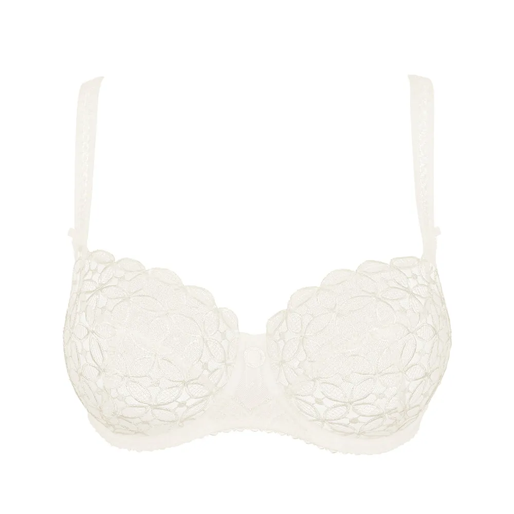 Romy Low Necked Underwired Bra